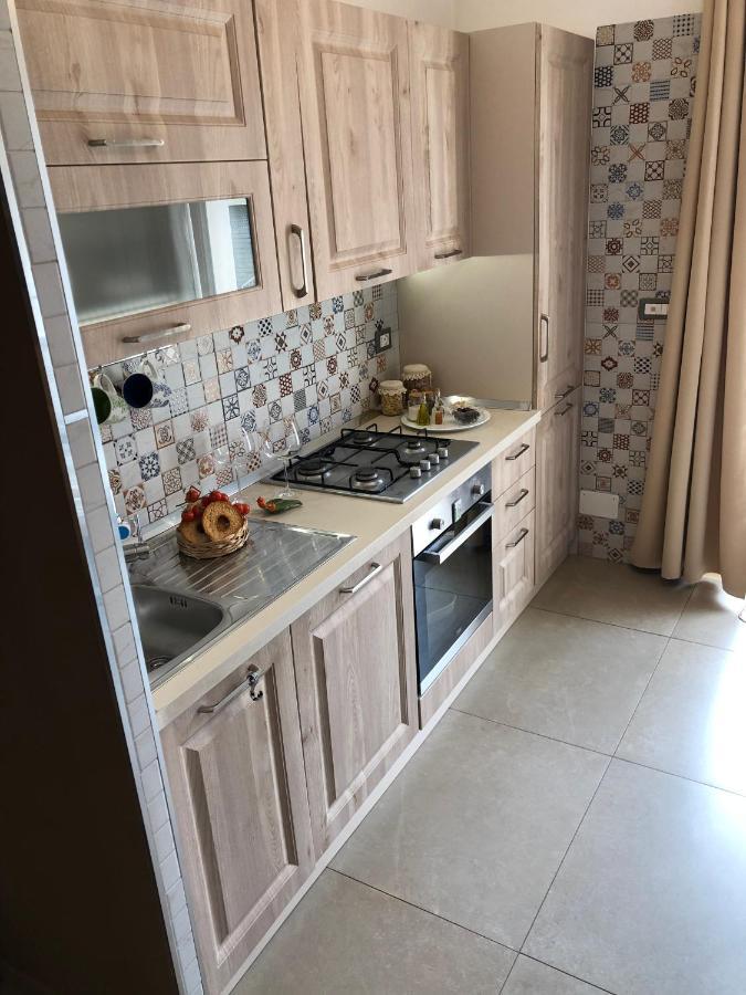 Zerostuni Suite Apartment Luaran gambar