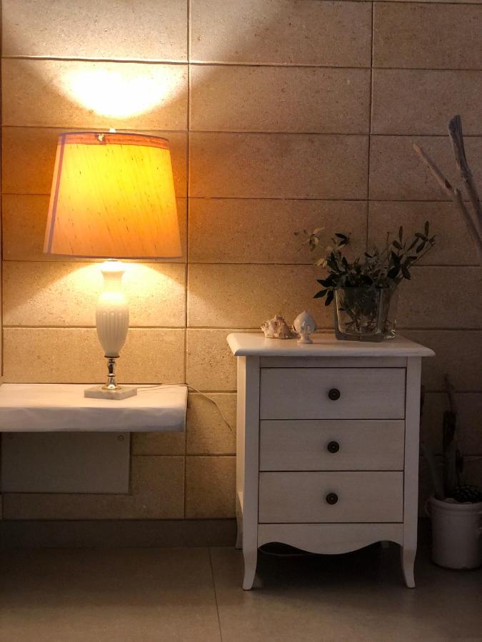 Zerostuni Suite Apartment Luaran gambar